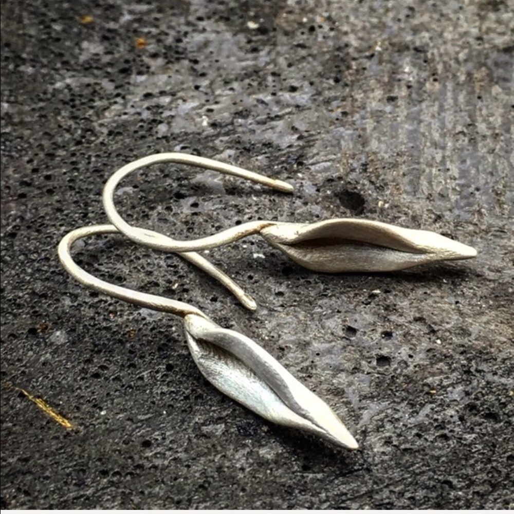 Matana Sterling Silver Organic formed earrings - Picture 5 of 5